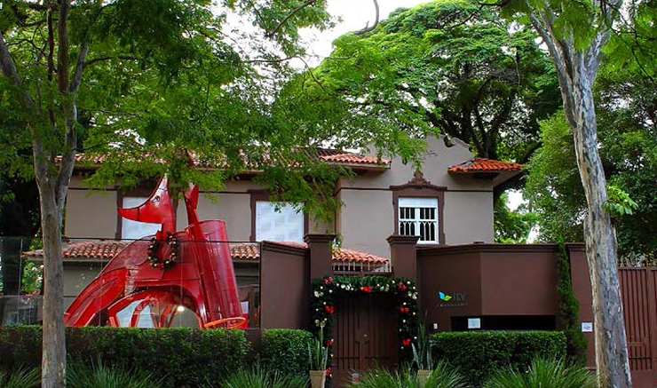 Jacaré é o novo nome da praça de Uberlândia 2